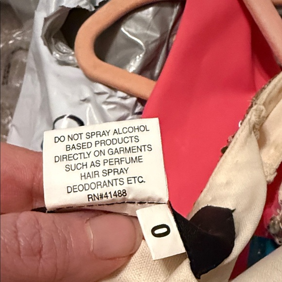 NWT Mac Duggal Elegant Gold Silver Sequin Dress Size 0 Holiday Party New Years - Picture 16 of 16